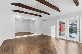 3601 Mack Rd in Fairfield, OH - Foto de edificio - Building Photo