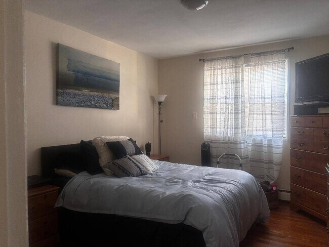 15 Dongan Ave in Staten Island, NY - Foto de edificio - Building Photo