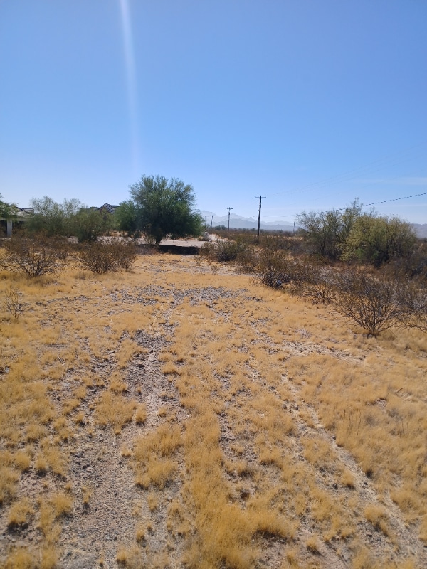 property at 2401 S 351st Ave