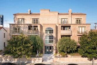 Alcott Towers - Residential Condomium in Los Angeles, CA - Building Photo - Building Photo