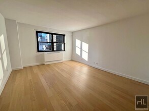 East 39th Street in New York, NY - Building Photo - Building Photo