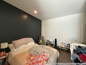 160 E Berkeley St, Unit 307 in Boston, MA - Foto de edificio - Building Photo