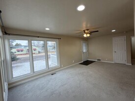 1509 Oak Ct in Cheyenne, WY - Building Photo