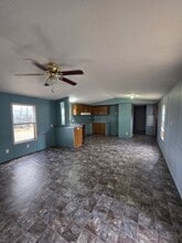 200 Carroll St in Pawnee, IL - Building Photo - Building Photo