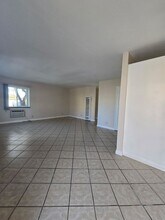 10623 Chestnut St in Los Alamitos, CA - Building Photo - Building Photo