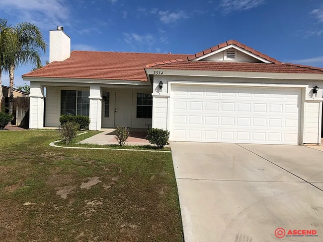 3514 Nighthawk Ln