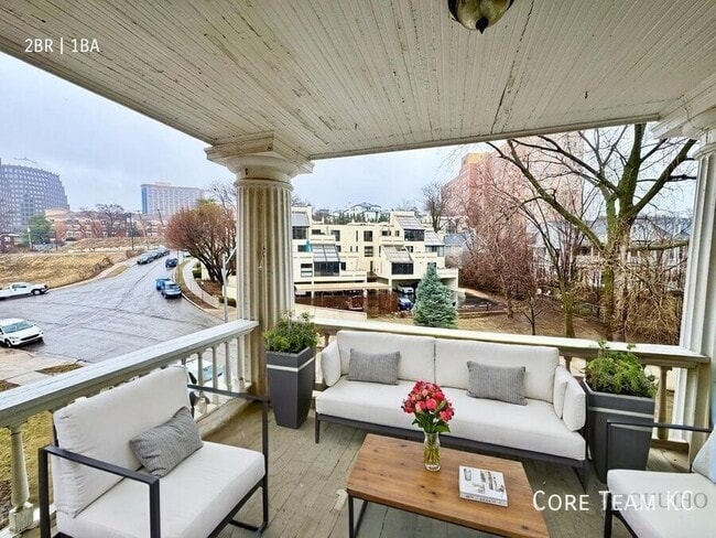 property at 217 E 46th St