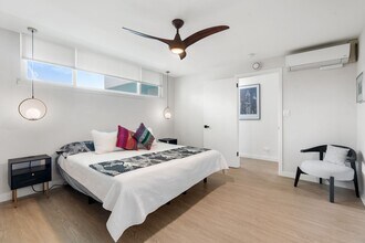 204 Kapahulu Ave in Honolulu, HI - Foto de edificio - Building Photo