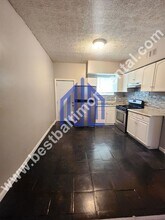 2704 Presbury St in Baltimore, MD - Building Photo - Building Photo