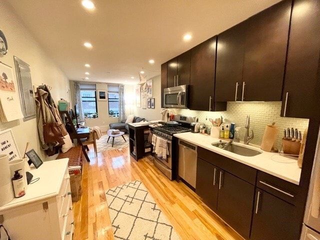 419 Hanover St in Boston, MA - Building Photo - Building Photo