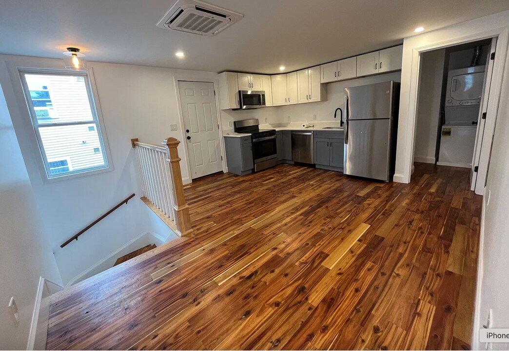 305 Carter St, Unit 305 in Chelsea, MA - Foto de edificio