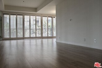 10790 Wilshire Blvd in Los Angeles, CA - Building Photo - Building Photo