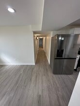 219 N Waller Ave, Unit B-G in Chicago, IL - Foto de edificio - Building Photo