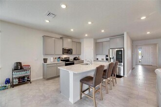 5125 Tannin Ln in Bradenton, FL - Building Photo - Building Photo