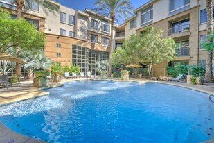 1701 E Colter St, Unit 267 in Phoenix, AZ - Building Photo