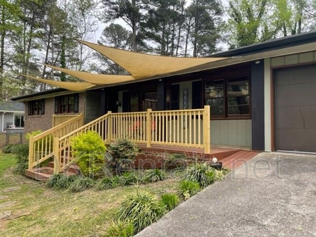5889 N Fulton Cir NW in Norcross, GA - Building Photo - Building Photo