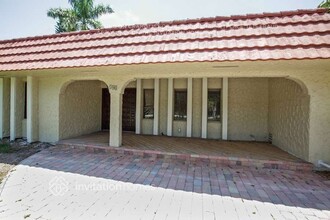 300 SW 119th Terrace in Plantation, FL - Building Photo - Building Photo