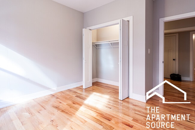 3523 N Racine Ave, Unit W3 in Chicago, IL - Building Photo - Building Photo