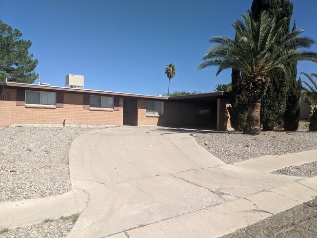property at 9431 E 30th St