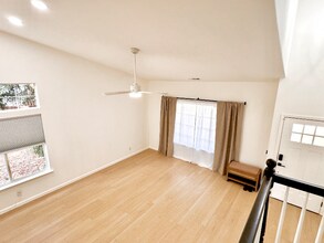 3602 Swan Ct in Merced, CA - Foto de edificio - Building Photo