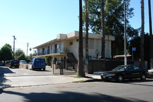 14716 Erwin St Apartments