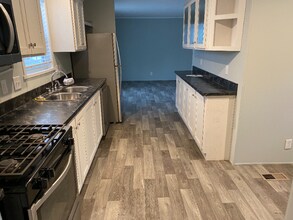 2267 S Sheeran Dr in Milford, MI - Building Photo - Building Photo