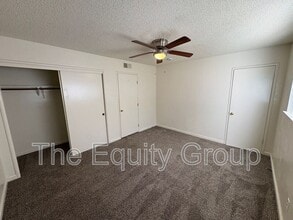 1641 S Thomas St in Visalia, CA - Building Photo - Building Photo