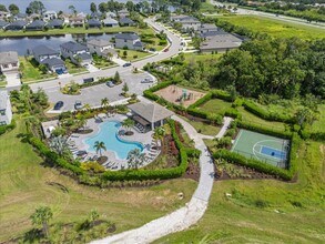 6326 Grandview Hill Ct in Bradenton, FL - Building Photo - Building Photo