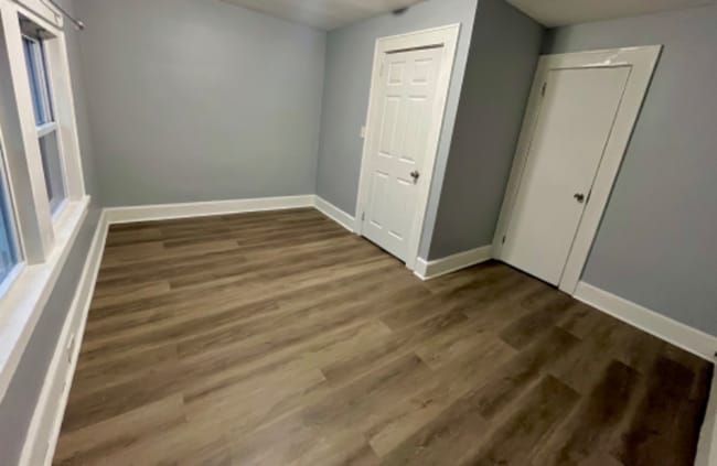 32 Llewellyn Ave, Unit 3 in West Orange, NJ - Foto de edificio - Building Photo