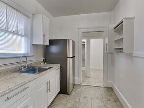 115 S Grandview Ave in Daytona Beach, FL - Building Photo - Building Photo