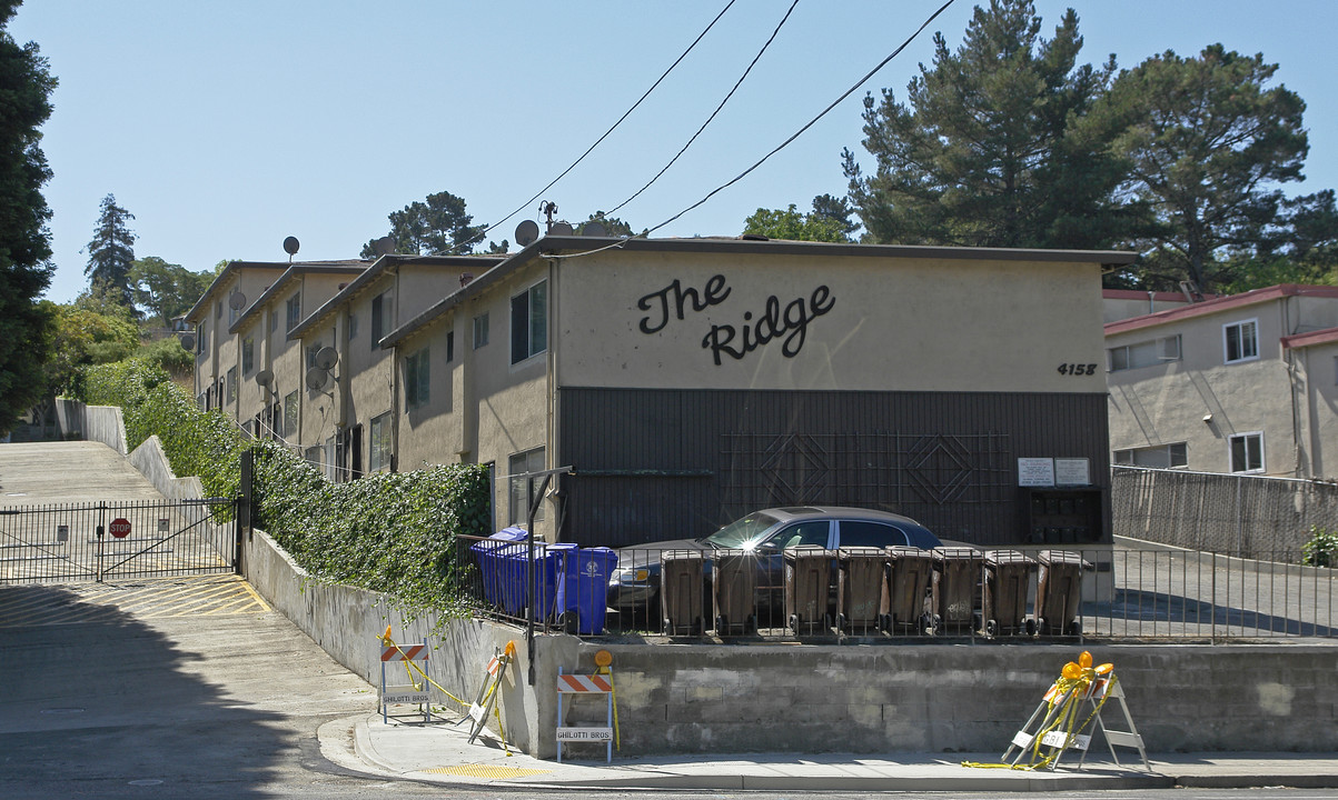 The Ridge Apartments in San Pablo, CA - Building Photo