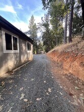 11776 Francis Dr in Grass Valley, CA - Building Photo - Building Photo