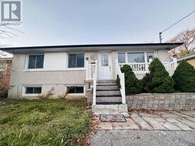 427 Crosby Ave in Richmond Hill, ON - Building Photo
