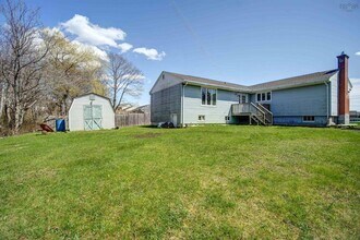 6 Elizabeth St in Dartmouth, NS - Building Photo - Building Photo