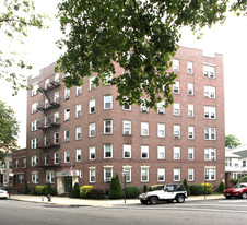 123 Marine Ave Apartments