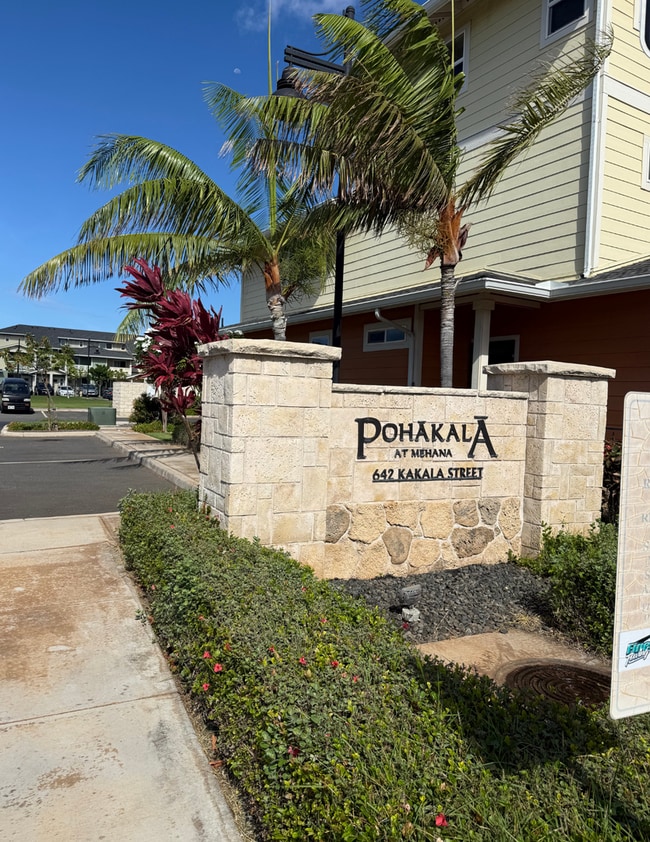 property at 550 Kamaaha Ave