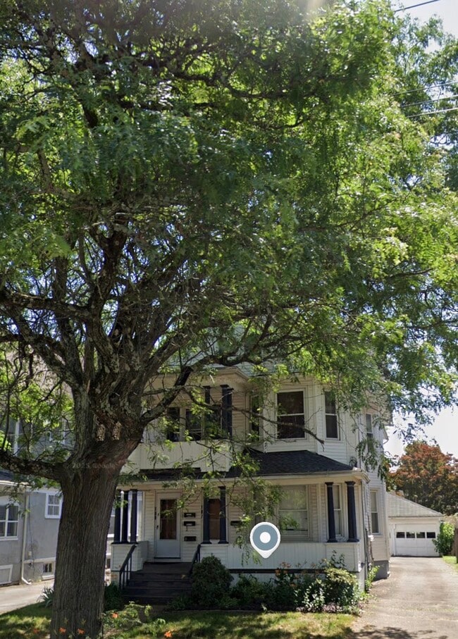 189 Alden Ave, Unit 2nd fl