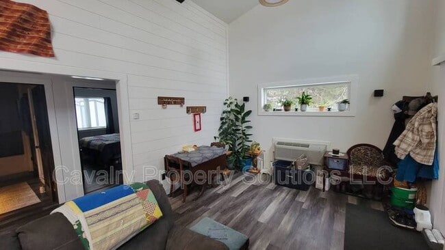 property at 4217-4217 Trinity Rd