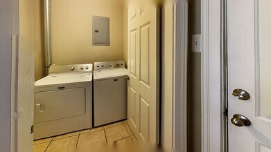 1310 State St in Bowling Green, KY - Building Photo - Floor Plan