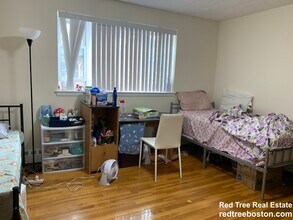 59 Parkman St in Brookline, MA - Building Photo - Building Photo