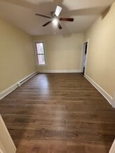 244 6th Ave W in Newark, NJ - Foto de edificio - Building Photo