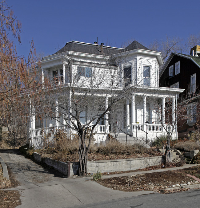 43 E 200 N in Salt Lake City, UT - Foto de edificio - Building Photo