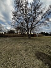 56 Suncrest Dr, Unit B in Waterford, NY - Building Photo - Building Photo