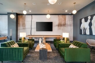 Meridian at North Hills in Raleigh, NC - Foto de edificio - Building Photo