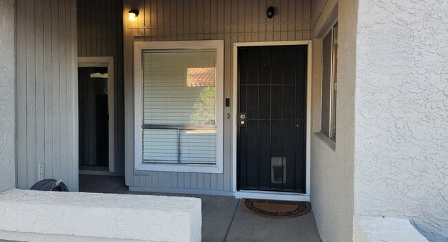 4820 N 89th Ave, Unit 90 in Phoenix, AZ - Foto de edificio - Building Photo
