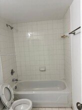 18810 NW 57th Ave in Hialeah, FL - Building Photo - Building Photo