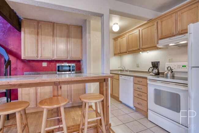 201 Bunker Hill Lode Rd in Breckenridge, CO - Building Photo - Building Photo