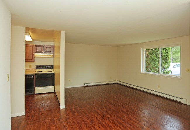 Malta Pointe in Malta, NY - Foto de edificio - Interior Photo