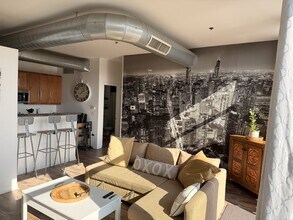 1550 S Blue Island Ave, Unit 1208 in Chicago, IL - Building Photo - Building Photo