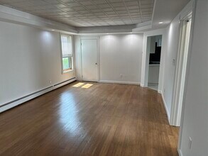 83 Leyden St in Boston, MA - Building Photo - Building Photo